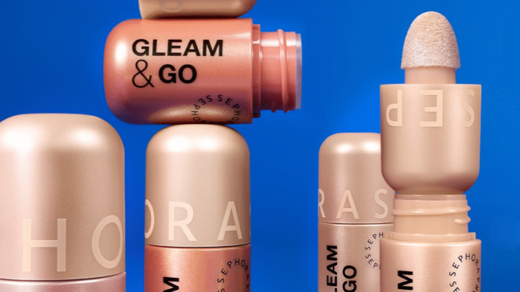 Highlighter liquide Gleam & Go de Sephora Collection avec applicateur cushion