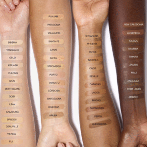 Swatches des teintes du fond de teint NARS Natural Matte Longwear Foundation sur le bras